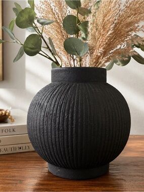 Threshold Target Black Ribbed Ceramic Vase Modern Decor 7” Neutral